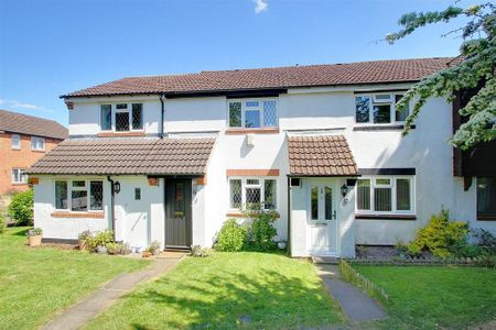 2 bedroom terraced house to rent - Photo 5