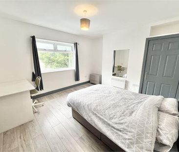 5 bedroom house share to rent - Photo 4