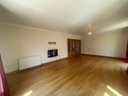 Truro, Truro, TR1 - Photo 2