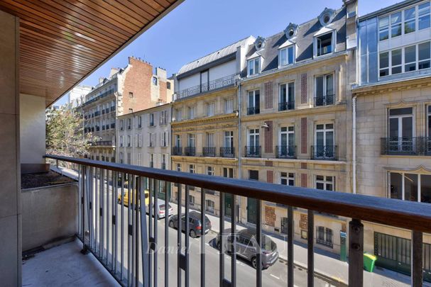 Location appartement, Paris 17ème (75017), 2 pièces, 57.71 m², ref 86190071 - Photo 1