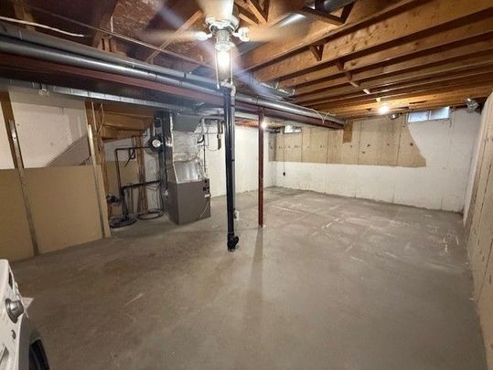 For Lease - 45 Potter Crescent, New Tecumseth, Ontario - Photo 1