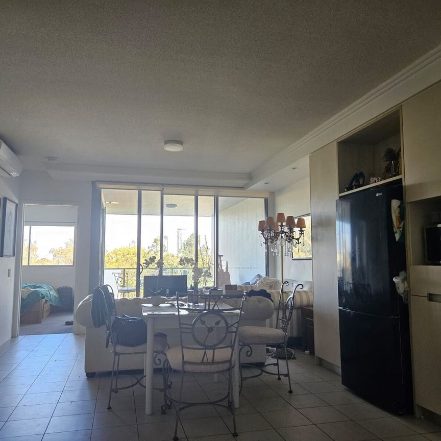 Kelvin Grove - Photo 1