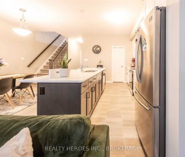 For Lease - 915 Robert Ferrie Drive, Kitchener, Ontario - Photo 5