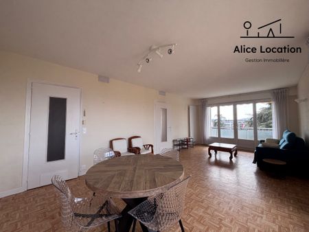 Location Appartement 2 pièces 75m² THONON LES BAINS 74200 - Photo 2