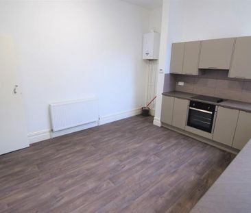 1 bedroom ground floor flat to rent - Photo 6