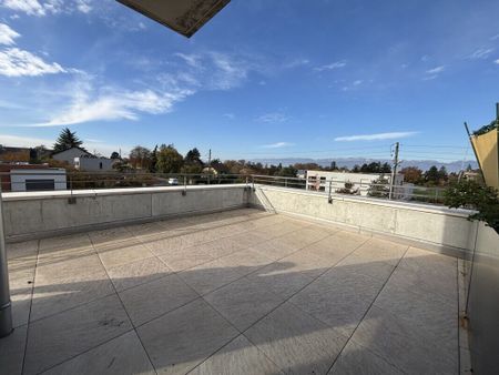 ✨ NEW! 2-ROOM PENTHOUSE APARTMENT – CORSIER (GE) ✨ - Photo 3