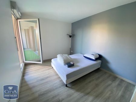 Location Appartement 2 pièces 48m² VALENCIENNES 59300 - Photo 4