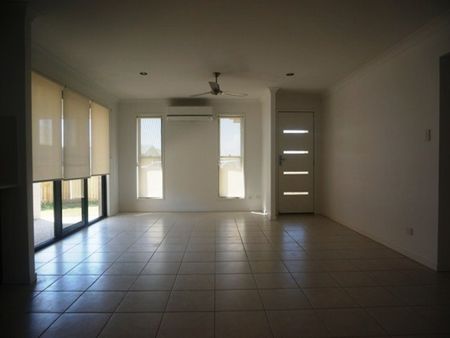 1/14 Halifax Place, 4750, Bucasia Qld - Photo 3
