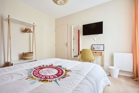 LA PAIX Roommate 4 Bedrooms at Reims - Photo 3