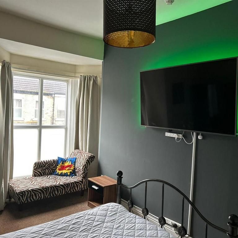 6 bedroom house share to rent - Photo 1