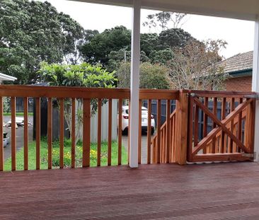 1 BDR-A Charming Coastal Retreat on Kiwi Esplanade - Photo 4