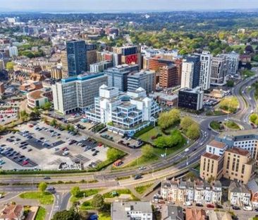 Bournemouth, BH1 - Photo 6