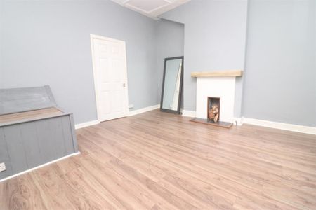 2 bedroom House To Let - Photo 4