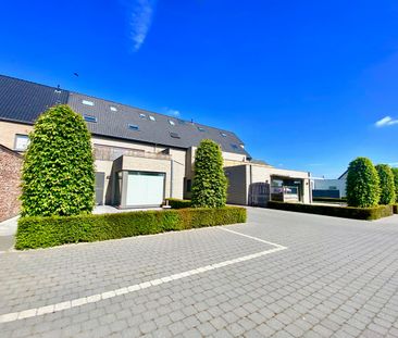 Triplex te huur in Evergem - Photo 1