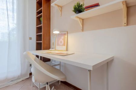 Via Urbino, Padova, Veneto 35142 - Photo 3