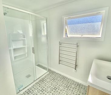 Sunny Family Home in Popular Location - Photo 2