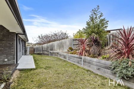 1/24 Dumbarton Drive, Geilston Bay - Photo 5
