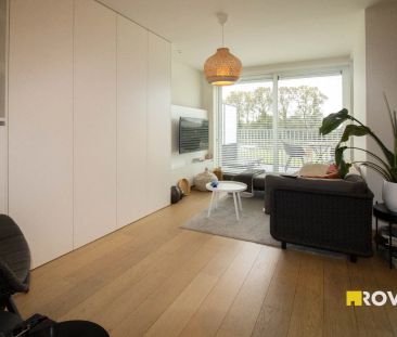 Zeer energiezuinig en instapklaar appartement (tot. opp. 81,44 m²) met private autostaanplaats - Foto 3