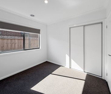 68 Shearwater Drive, Armstrong Creek - Photo 3