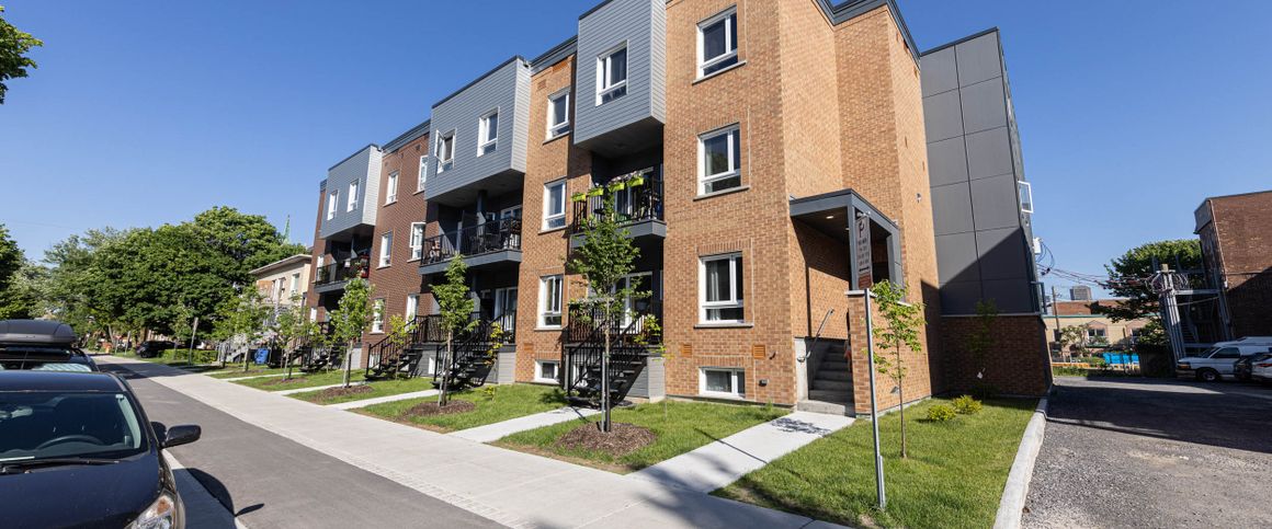 110-146 8e rue - Photo 1