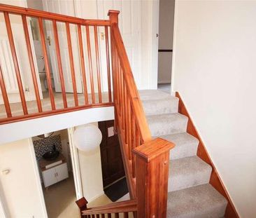 Priory Road, Warwick, CV34 - Photo 6