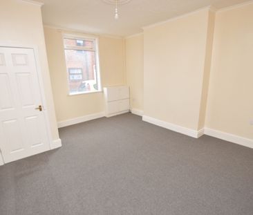 2 Bedroom Terraced House - Photo 5