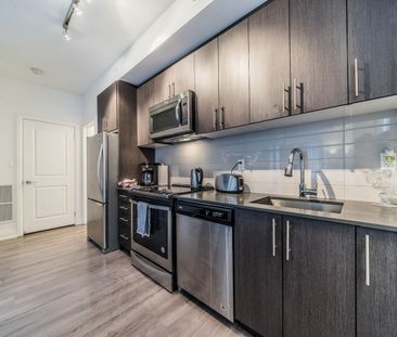 For Lease - 780 Sheppard Avenue Unit# Th62, Toronto, Ontario - Photo 2