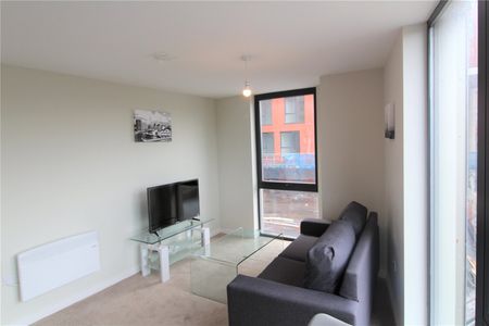 2 bedroom Flat To Rent - Photo 5