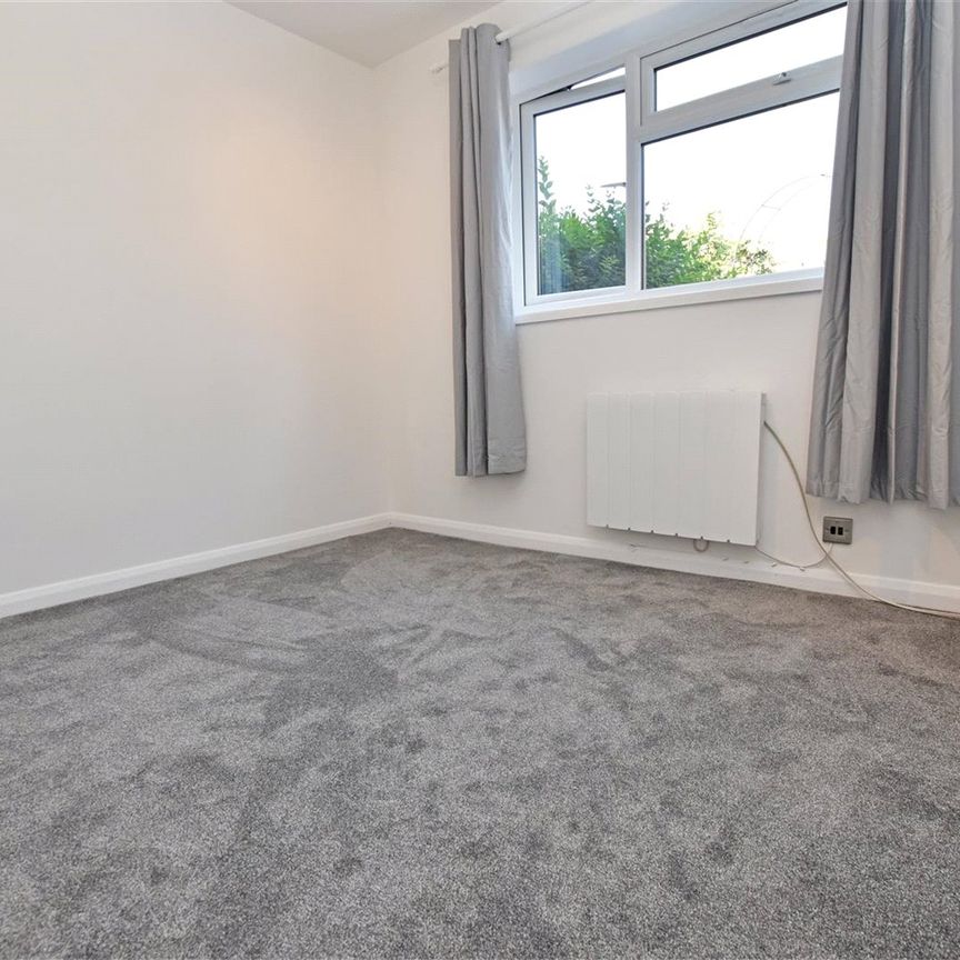 Thatchers Way, Isleworth - 1 bedroomProperty for lettings - Chasebuchanan - Photo 1