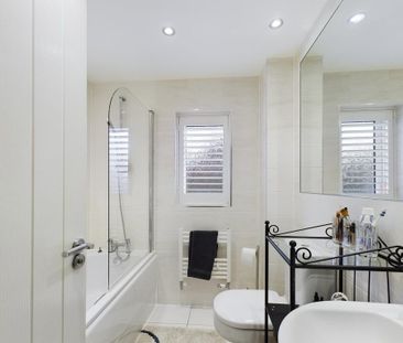 3 bedroom semi-detached house to rent - Photo 6