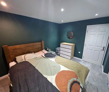 2 bedroom private hall to rent - Photo 6