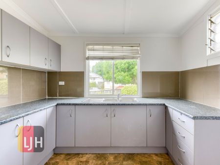 NEAT & TIDY STUDIO UNIT IN CENTRAL LOCATION ! - Photo 4