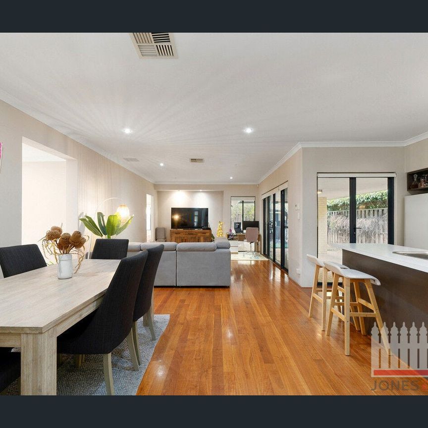 Picturesque on Pavilion - Photo 1