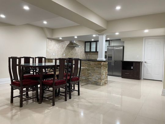 For Lease - 48 Transwell Avenue, Toronto, Ontario - Photo 1