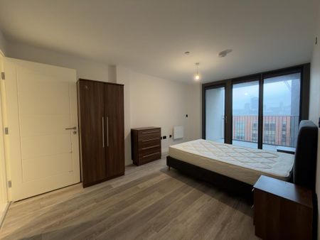 2 bedroom apartment to rent - Photo 4