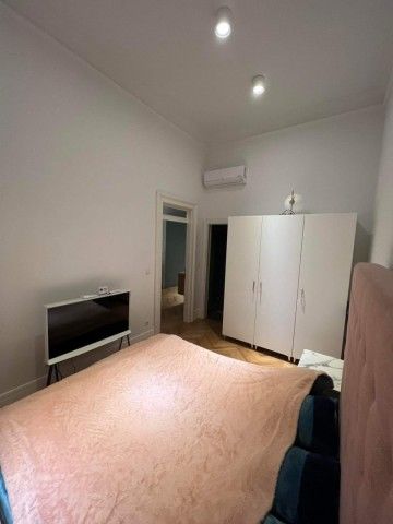 1052 Budapest, Semmelweis u. - Fotó 2