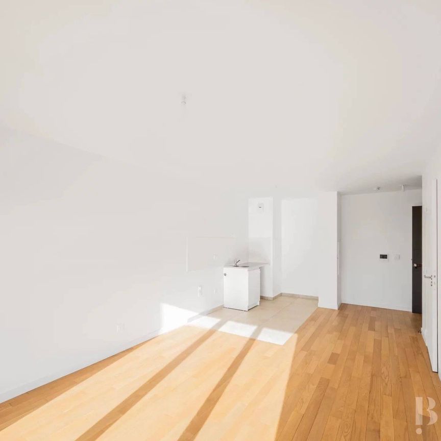 Rental Apartment Courbevoie Marceau - République - Photo 1