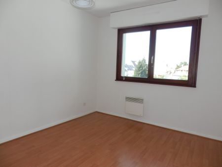 Location Appartement 4 pièces 80m² STRASBOURG 67100 - Photo 3
