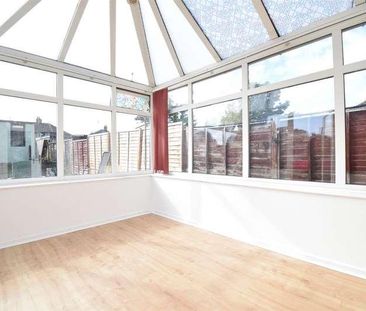 Warren Avenue, Wakefield, WF2 - Photo 2