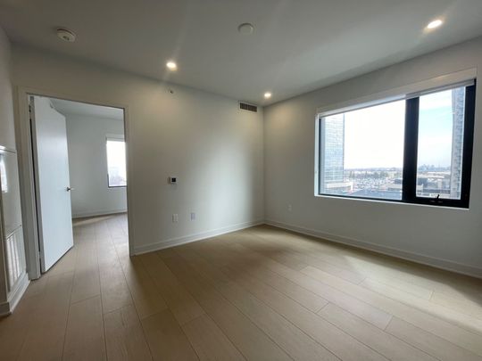 For Lease - 2920 Highway 7 Road Unit# 505, Vaughan, Ontario - Photo 1