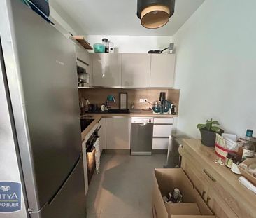 Location Appartement 2 pièces 54m² NICE 06100 - Photo 3