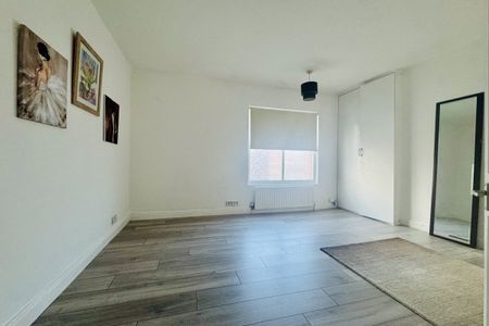 Spencer Road - Photo 4