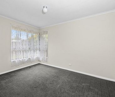 Great 3 Bedroom Home - Photo 3