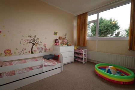 Bollin Mews, Prestbury, Cheshire, SK10 - Photo 4