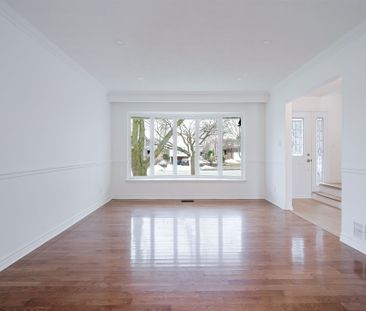 For Lease - 358 Lawson Road, Toronto, Ontario - Photo 3