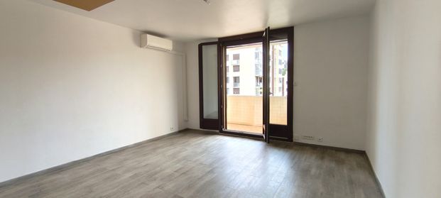 Location Appartement 4 pièces 76m² LA SEYNE SUR MER 83500 - Photo 1