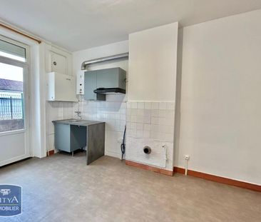 Location Appartement 1 pièce 38m² ST ETIENNE 42000 - Photo 3