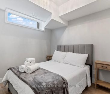 For Lease - 6065 Mcleod Road Unit# 115, Niagara Falls, Ontario - Photo 4