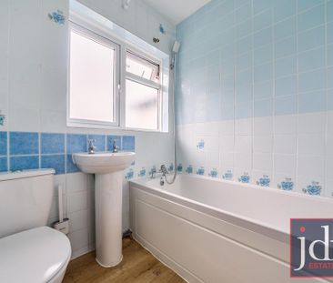 2 bedroom semi-detached house to rent - Photo 5