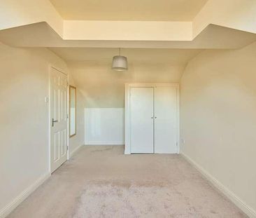 The Crofts, Witney, OX28 - Photo 4